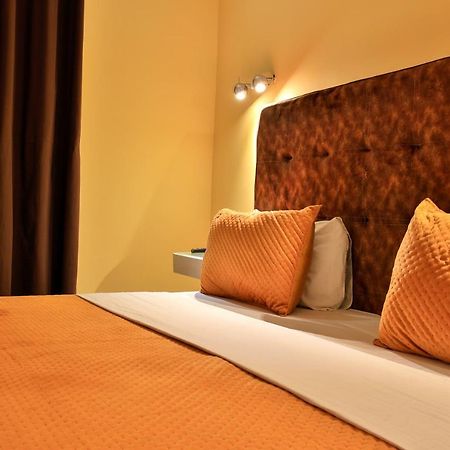 Roses Guest House Kumasi Exterior foto