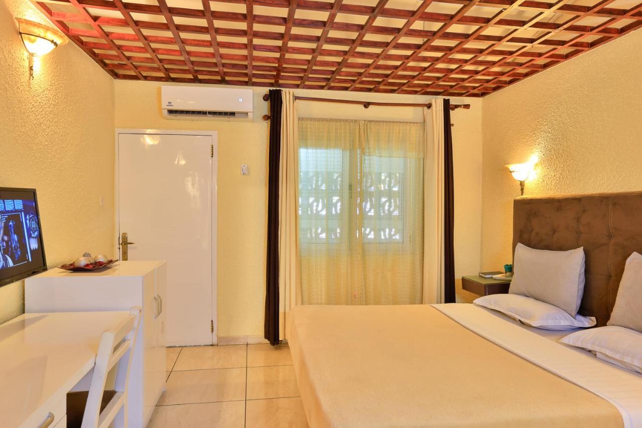 Roses Guest House Kumasi Exterior foto